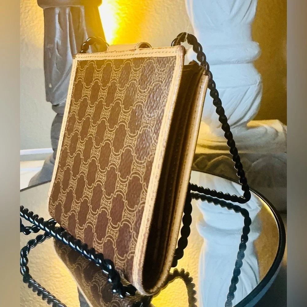 Celine Vintage Macadam Triomphe Brown Leather Bifold Wallet